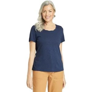 NWT Knox Rose Women’s T-Shirt Silky Soft.